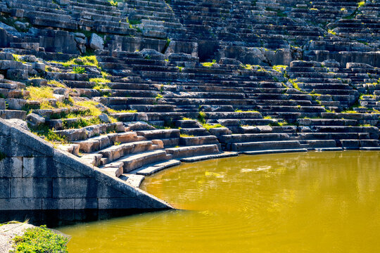 Letoon or Letoum (Turkish: Letoon, Ancient Greek: &Lambda;&eta;&tau;ῷ&omicron;&nu;) in the Fethiye district of Muğla Province, Turkey, was a sanctuary of Leto located 4 kilometres (2.5 mi) south of the ancient city of Xanthos,
