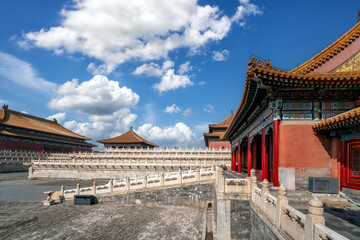 Fototapeta premium Imperial Palace Buildings in Beijing Under Blue Sky