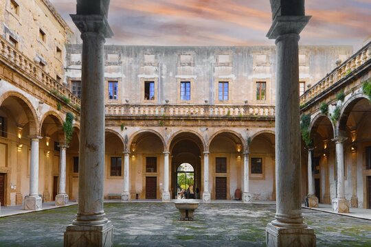 Courtyard, town hall, also Palazzo di Citt&agrave;, 17th century, morbid, arcades, fountains, vegetation on the building, masonry, historic center, Sciacca, port city, thermal bath, Agrigento Free Community Consortium, Sicily region, Italy, Mediterranean