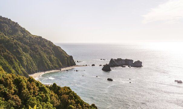 Knights Point look out, cliffs and rocks in the sea, Haast, West Coast, New Zealand