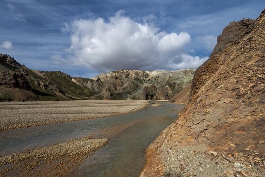 Colored rhyolite mountains, river J&ouml;kulgilskv&iacute;sl, J&ouml;kulgil Landmannalaugar, Fjallabak, Icelandic highlands, Iceland