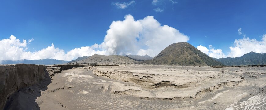 Crevice in front of volcano Mount Bromo and Mount Batok, Tengger Caldera, National Park Bromo-Tengger-Semeru, Java, Indonesia