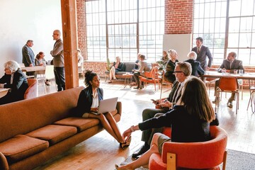 Modern office meeting space collaboration © Rawpixel.com