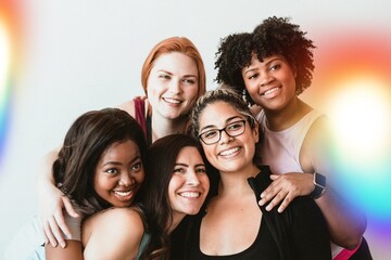 Obraz premium Cheerful sporty women in a studio
