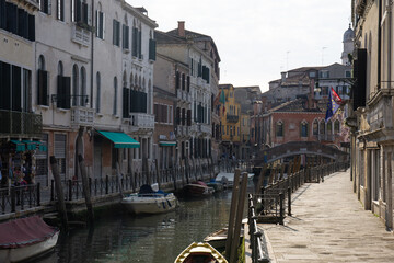 Venezia, le gondole e i canali © Claudio