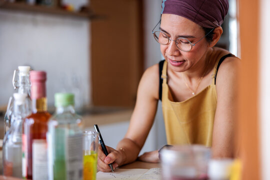 Woman journaling in the morning

