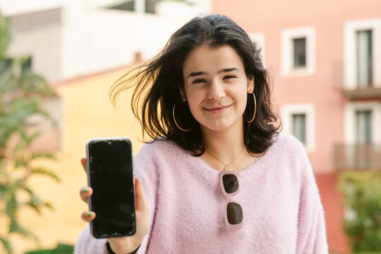 Showing Phone Urban Outdoors