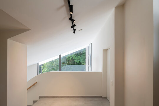 landing in stairwell