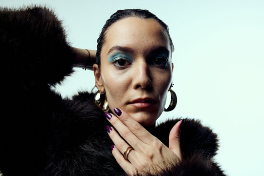 Woman with highlighted make-up