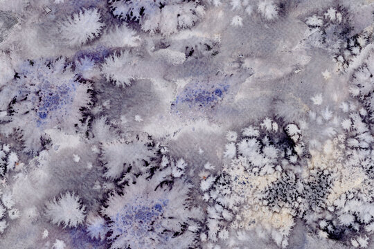 Seamless abstract watercolor texture with organic pigment blooms and soft gradients. Hand painted repeating background with fluid diffusion, granulation and natural pattern in neutral grey blue tones