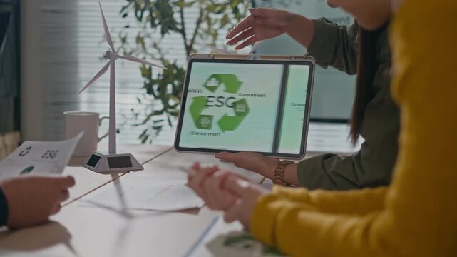 Environmental social governance esg officer working on project ERP process service,ESG transformation,recycle,Sustainable business practice.businesspeople talk ESG strategies risk management workshop