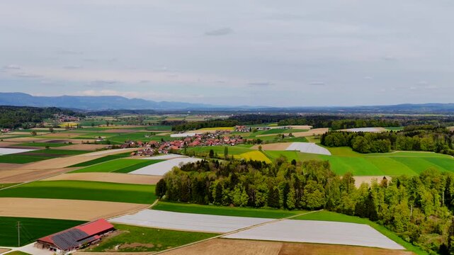 M&uuml;lchi, Schweiz, Kanton Bern, April 2026, Luftaufnahme