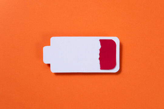 battery symbol with paper	
