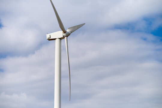 Windmills for renewable electrical energy production