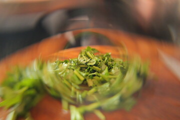 Green Mint Leaves Texture – Organic Pudina Herb Background for Food Design © Kreative