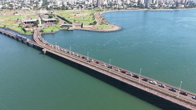 San Roque Gonz&aacute;lez de Santa Cruz International Bridge