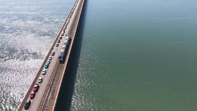 San Roque Gonz&aacute;lez de Santa Cruz International Bridge