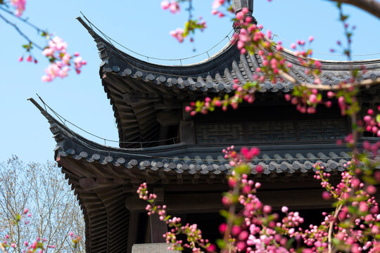 Mochou Lake Park, a famous park in Nanjing, Jiangsu, China