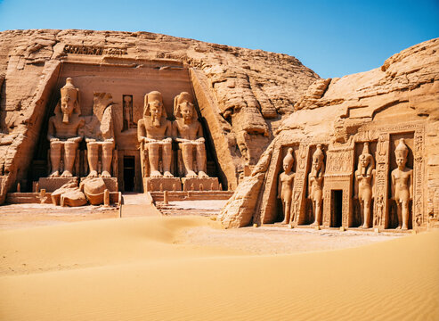 abu simbel temple