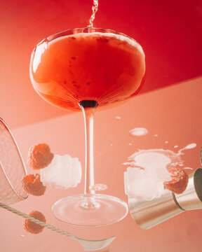 creative cocktail photography with ingredients and splashes