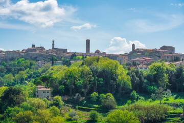Obraz premium Volterra Hill Town Skyline in Spring, Tuscany, Italy