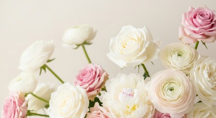 Fototapeta premium Beautiful bouquet of white and pink roses.