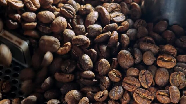 Roasted coffee beans, The roasting coffee machine.