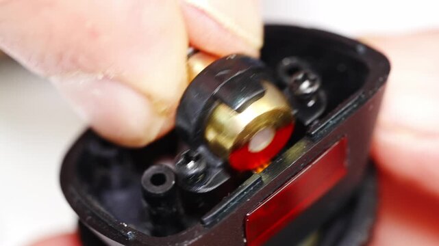 Fixing electronic devices step by step for beginners in repair