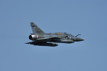 Obraz premium Mirage 2000D Français vue arrière