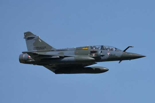 Mirage 2000D Fran&ccedil;ais vue cot&eacute;