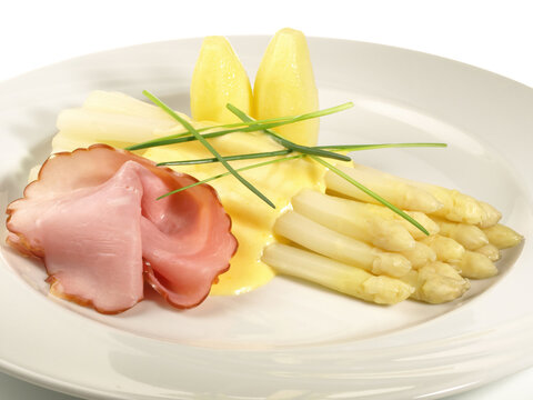 White Asparagus with Sauce Hollandaise, Farmer Ham and Potatoes