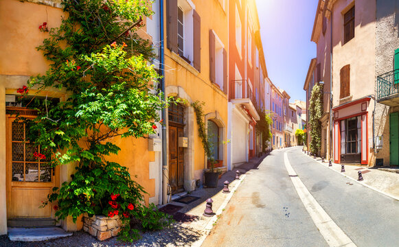 Village of Saint-Saturnin-les-Apt in Vaucluse, France, with beautiful views and historic architecture. Village of Saint Saturnin les Apt features quaint houses and historic landmarks. Vaucluse, France