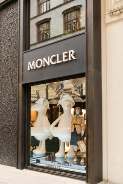 31 March 2026, Vienna (Innere Stadt), Austria. Moncler storefront window display with mannequins