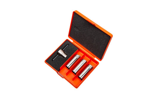 Set of shotgun choke tubes in case
