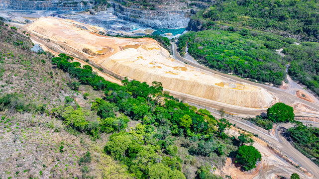 Mines of extraction and processing of limestone inside of the Cafuringa Environmental Protection Area, causing devastation, pollution by cement factories. DF, Brazil 2025