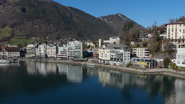 Ingenbohl / Brunnen und Mythen, Schwyz, - Sonnengenuss im Februar in der Schweiz