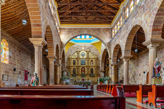 
Colombia, Santa Crux de Mompos, the oldest church in town, interior the Iglesia de San Francisco