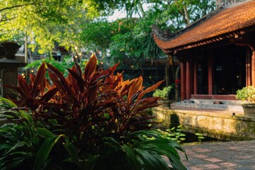 Obraz premium 庭園環境にある寺院の近くの緑の植物