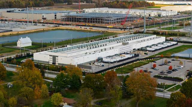 Large AI data center construction in New Albany, Ohio