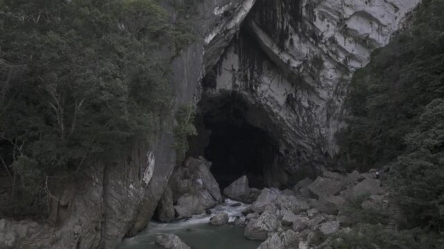 "Bualapa town, Xe Bang Fai Cave, Xieng lue Waterfall within Hin Namno National Park, together with Phong Nha-Ke Bang, are recognized as World Natural Heritage sites." 4k footage