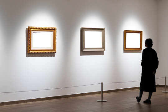 blank frame in gallery