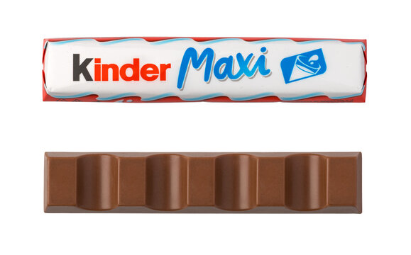 Kinder maxi chocolate bar packaging and open piece