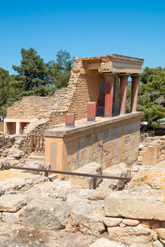 Palace of Minos Knossos (&Kappa;&nu;&omega;&sigma;&sigma;ό&sigmaf;) archaeological site Heraklion &Eta;&rho;ά&kappa;&lambda;&epsilon;&iota;&omicron; Crete (Kreta) Greece