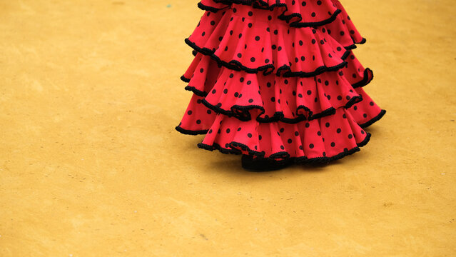 Traje de flamenca al detalle. 