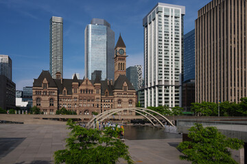 Naklejka premium Nathan Phillips Square and Toronto Old City Hall - Toronto, Ontario, Canada