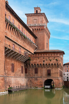 Castle Estense (Castello Estense) or St. Michael's Castle (Castello di San Michele) moated medieval castle, was built in 1385 by order of the Marquis Nicolo II d&rsquo;Este. Ferrara, Emilia-Romagna, Italy.
