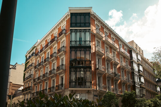 Fachadas y arquitectura de edificios de Madrid