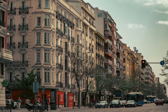 Fachadas y arquitectura de edificios de Madrid