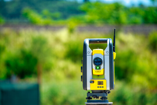 Ground detection machine scanning soil for analysis in construction and engineering projects