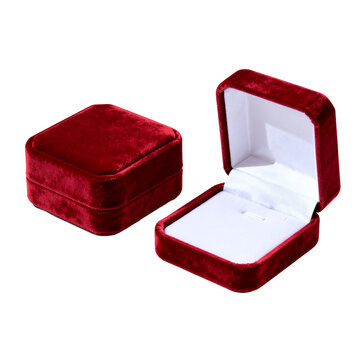 [Transparent Background PNG]Red Velvet Jewelry Box, Open and Closed